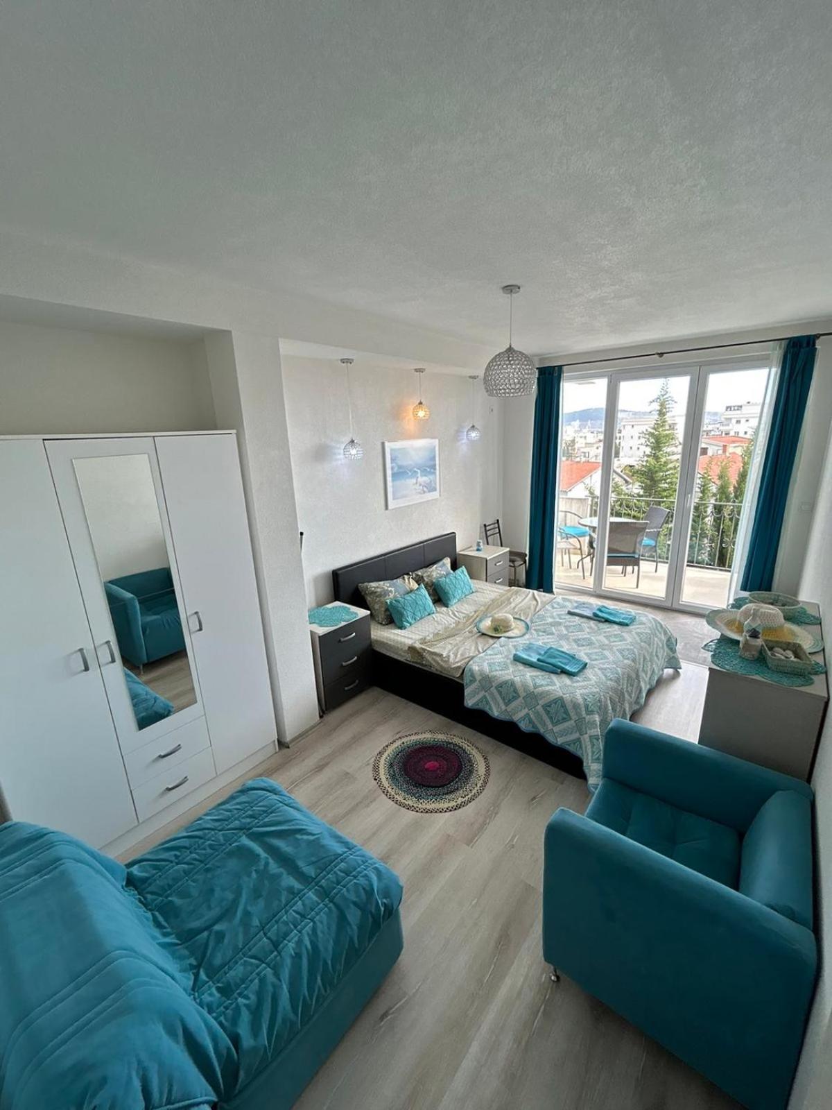 Aparthotel Monterria Бар Екстер'єр фото