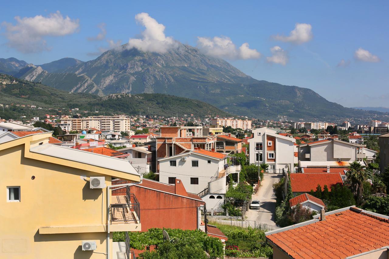 Aparthotel Monterria Бар Екстер'єр фото
